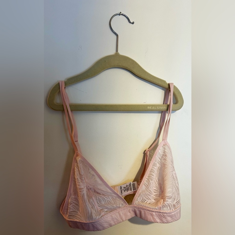 Calvin Klein Pink Lace Underwire Bra